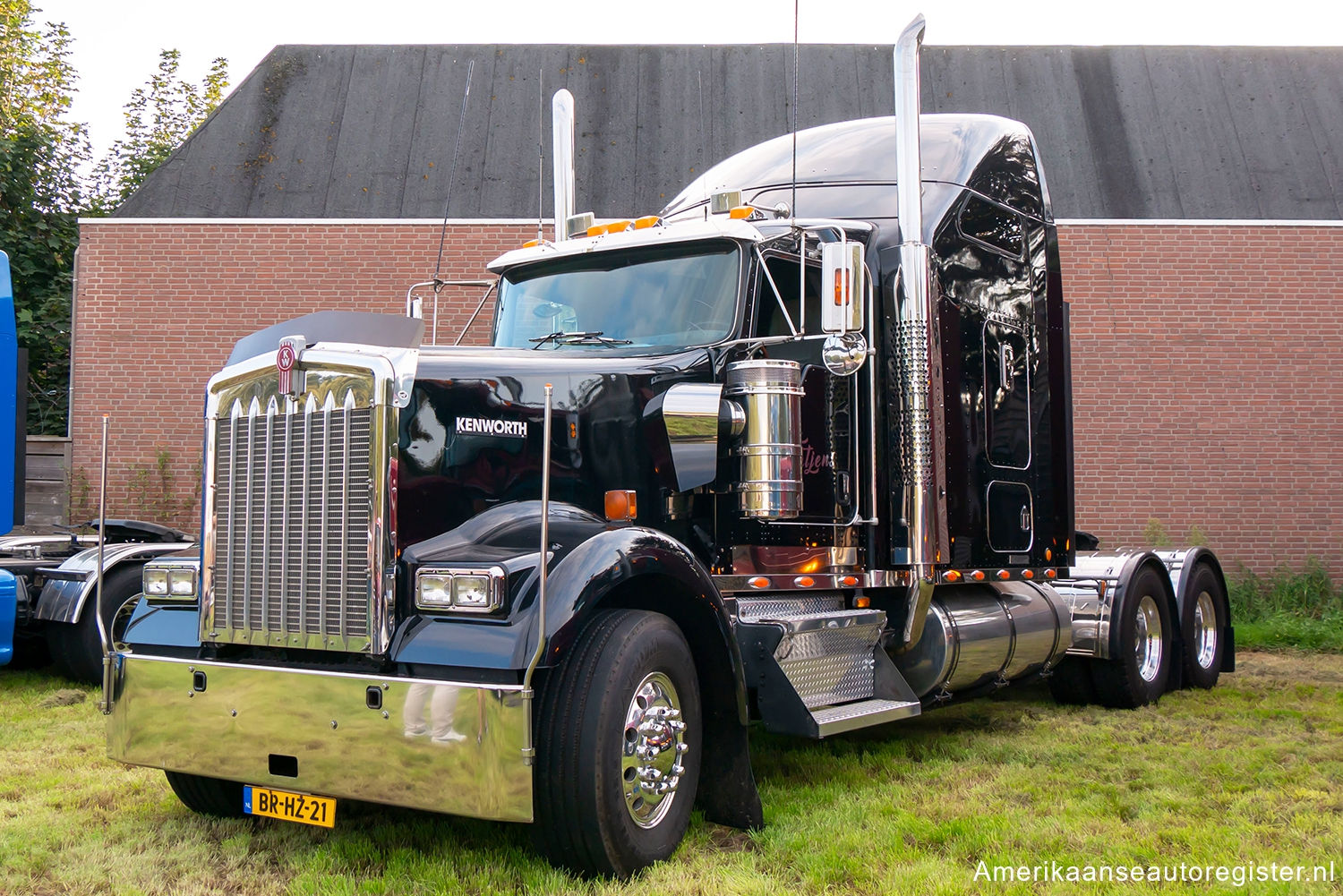 Vrachtwagens Kenworth W900L uit 1990